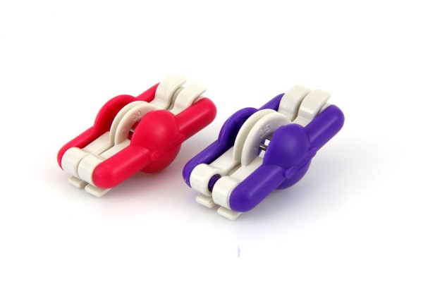 Clover Pom-Pom Makers