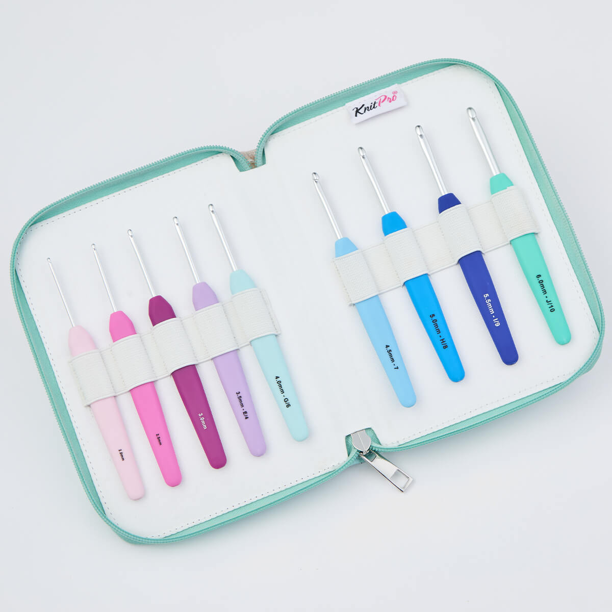 KnitPro Waves 2.0 Deluxe Single Ended Crochet Hook Set